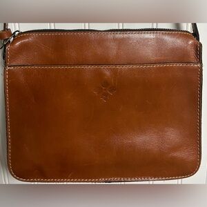 Patricia Nash Crossbody Bag Genuine Leather Zip Top Tan Brown 8" x 10” Purse